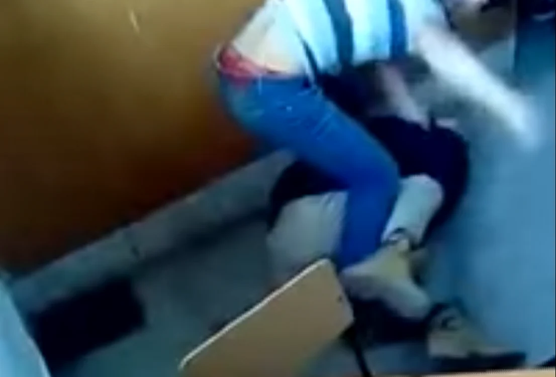 Un elev a fost bătut de patru colegi, fiind nevoie de intervenţia Jandarmeriei FOTO Arhivă