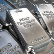 lingouri de argint FOTO Shutterstock