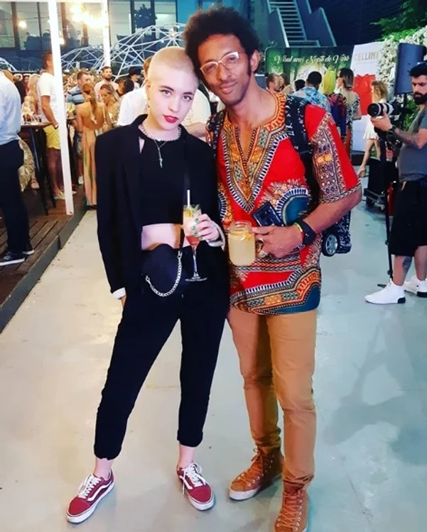 2 kamara si fiica lui stephanie sara 2 jpg jpeg