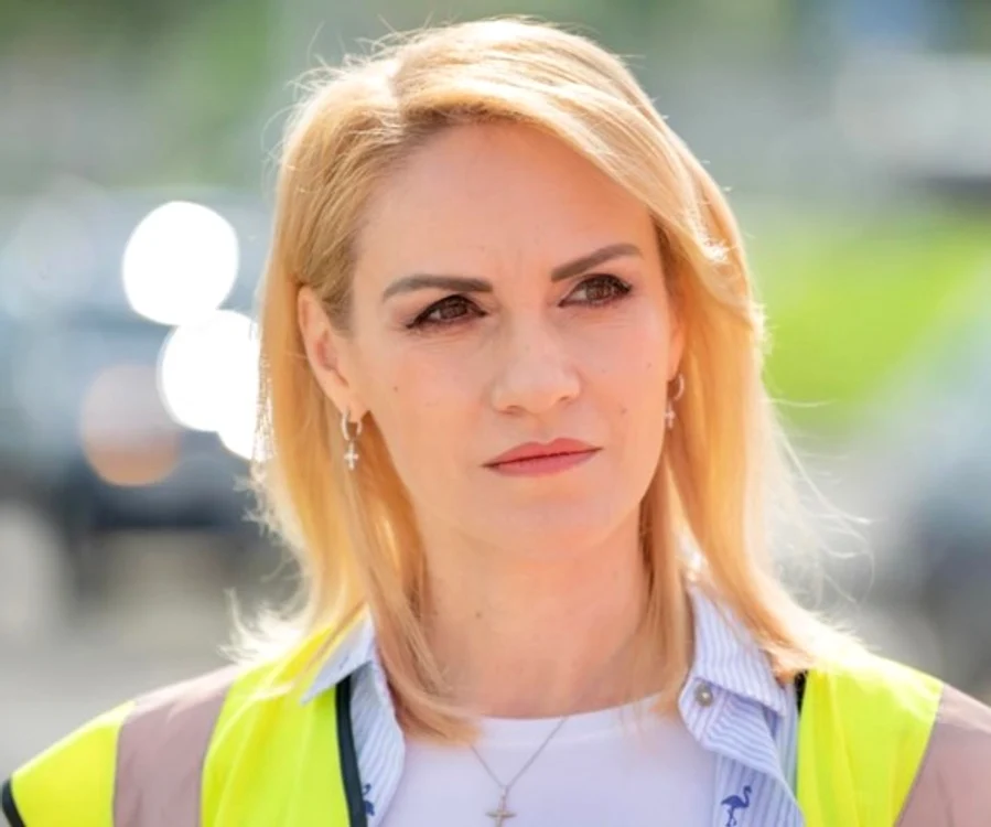 
    Gabriela Firea, ministru al Familiei Sursa foto: Facebook  