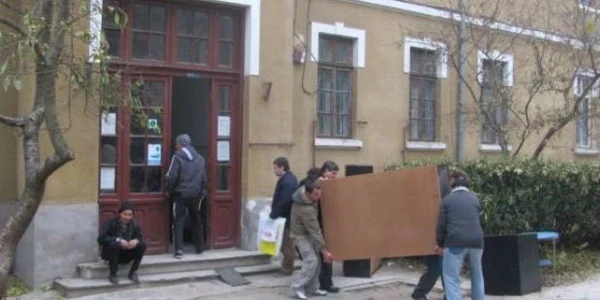 Aici s-a mutat o parte din personalul administrativ al Spitalului Nr. 2. Foto: Arhivă. 