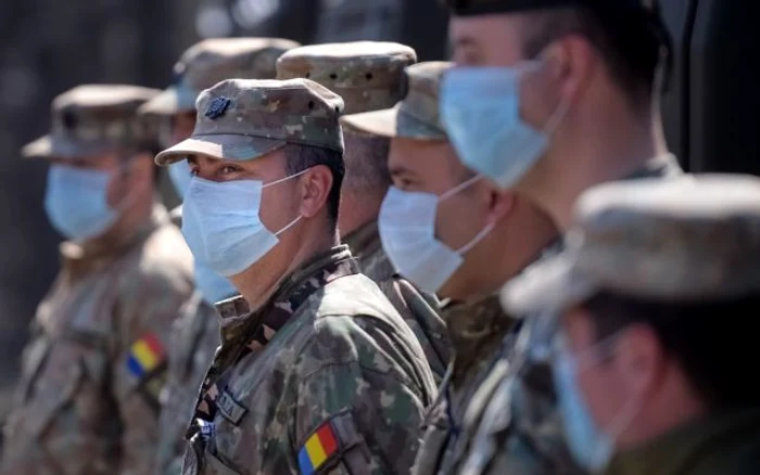 Militarii patrulează pe străzile din România alături de polițiști și jandarmi