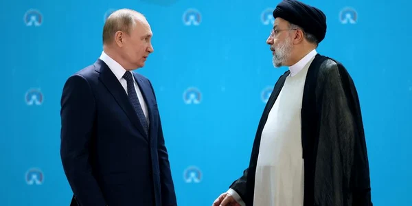 Vladimir Putin in discutie cu Ebrahim Raisi FOTO EPA EFE jpg