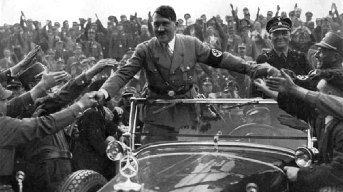 Aviaţia britanică a vrut să îl răpească pe Hitler jpeg