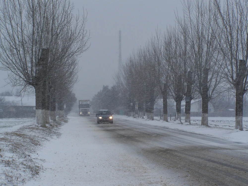 În acest weekend vom avea parte de ninsori abundente, spun meteorologii