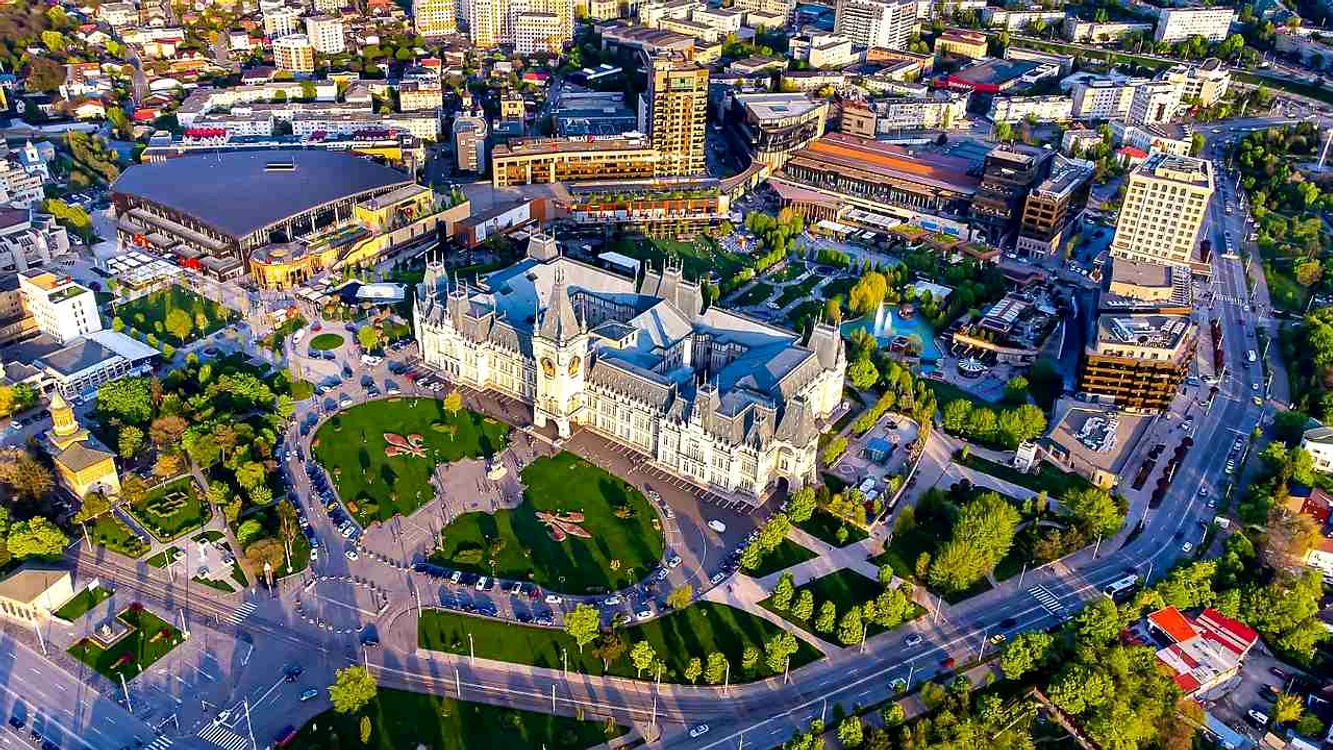 Palas Iasi   proiect mixed use IULIUS  (Medium) jpg
