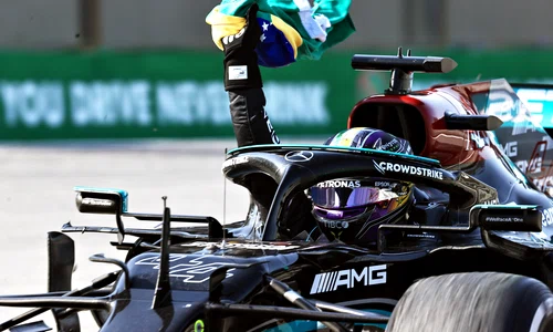 hamilton lewis gettyimages 1353270135 jpeg