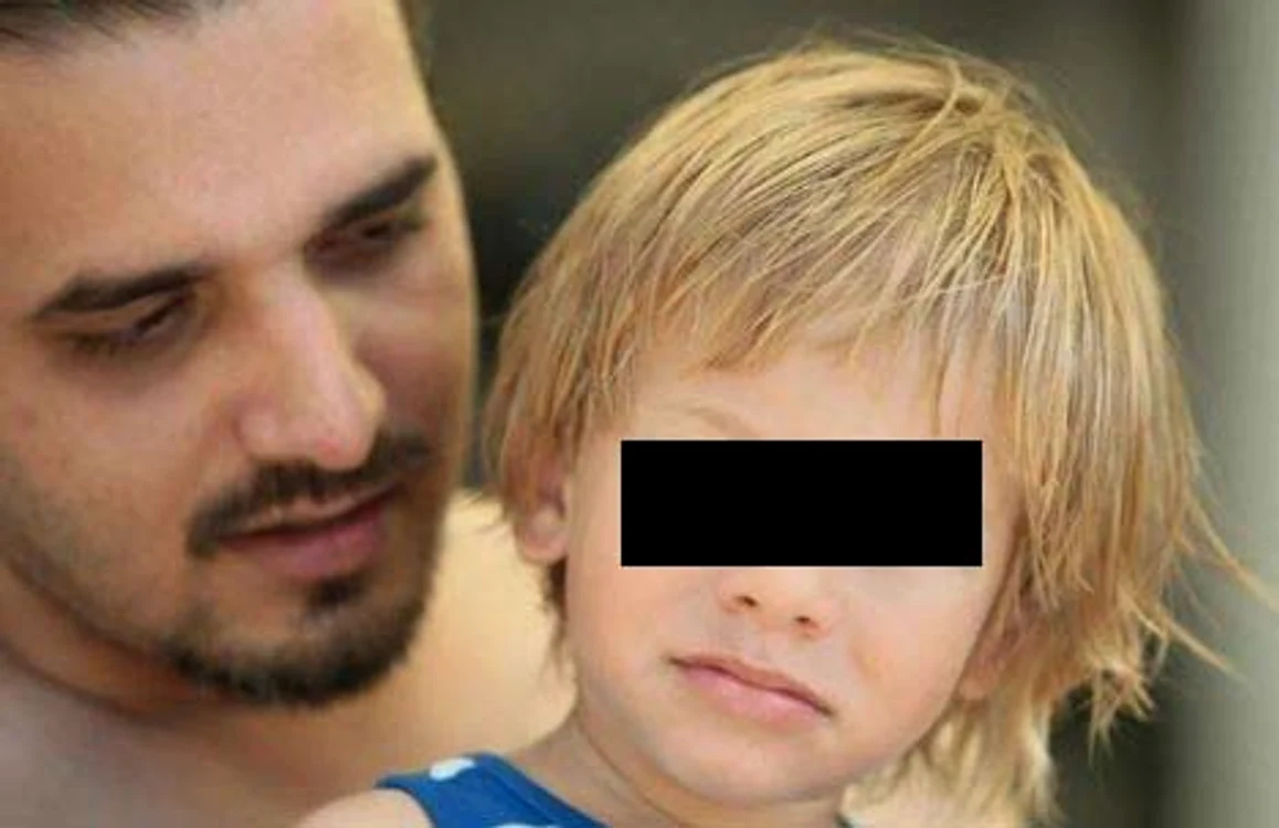 
    Gabriel Cotabiţă a stat 3 săptămâni în comă, după un stop cardio-respiratorFoto Adevarul  