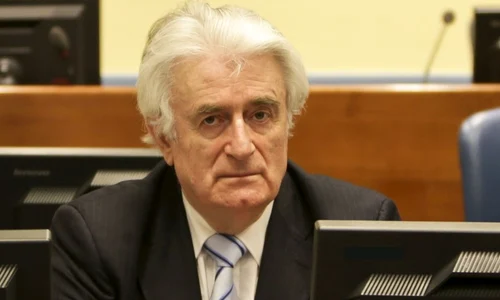 Avocații fostului lider al sârbilor bosniaci Radovan Karadzic cer un nou proces jpeg