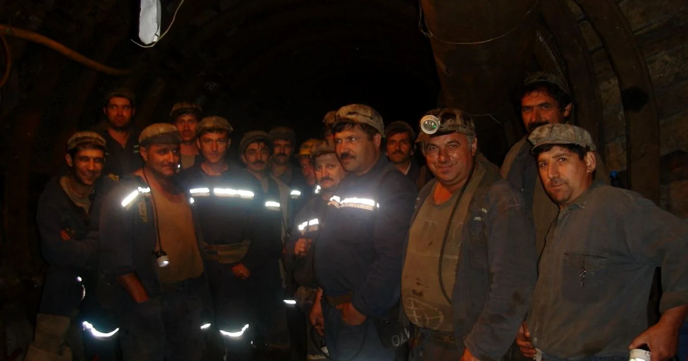 Minerii vor sta acasă două săptămâni