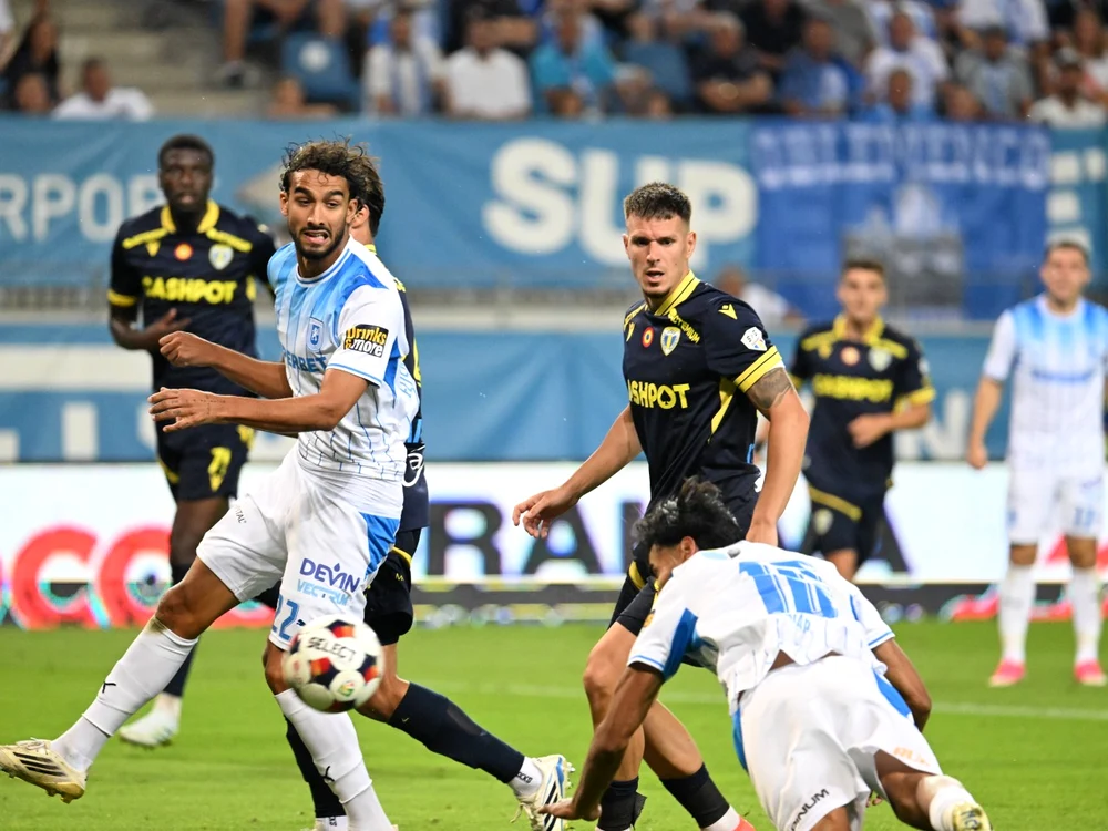 Oltenii au făcut scor cu Petrolul în campionat (Foto: sportpictures)