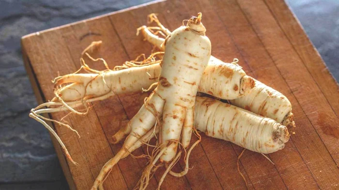 Ginseng-ul te scapă de riduri. Foto: arhiva.