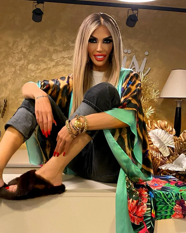 raluca badulescu 20 jpg