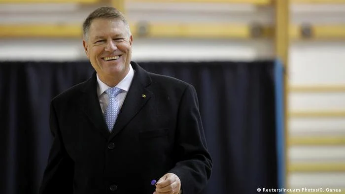 Preşedintele Klaus Iohannis este profesor la bază şi a promis să îmbunătăţească educaţia în România