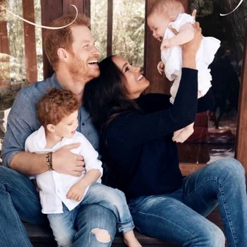 Fotografie veche cu copiii Ducilor de Sussex