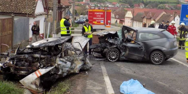 accident 2 morti dn 14