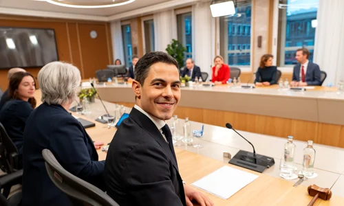 Rob Jetten, cel mai tânăr premier din istoria Olandei, a preluat conducerea guvernului FOTO X/@MinPres