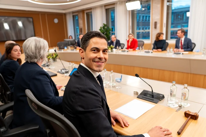 Rob Jetten a devenit luni cel mai tânăr prim-ministru al Olandei. FOTO X/@MinPres