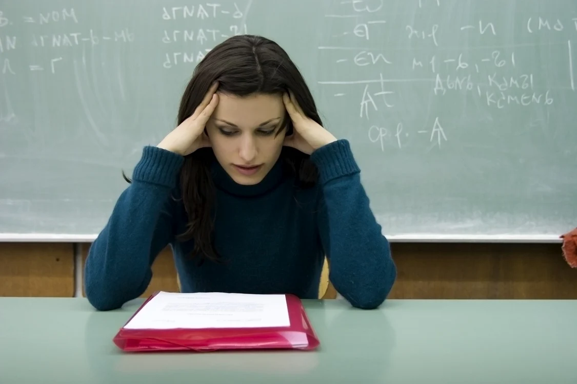 Peste trei milioane de copii şi elevi revin luni la ore     FOTO: Shutterstock
