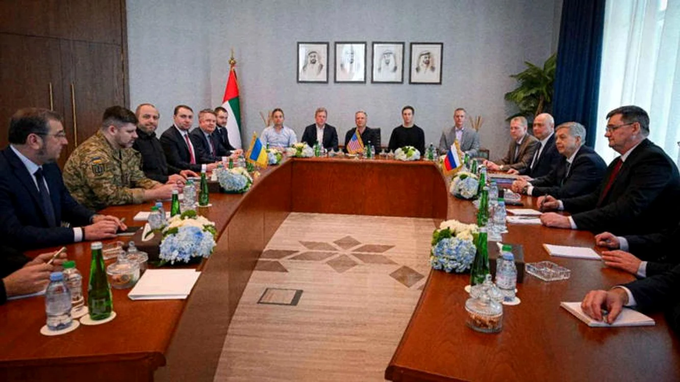 Reprezentanți din SUA, Rusia și Ucraina, discuții trilaterale în Abu Dhabi FOTO Guvernul EAU