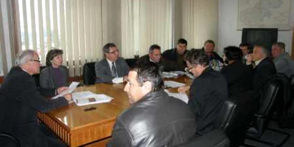 Satu Mare: "Casa Satului Bixad Oaş" în audineţă la Prefectură