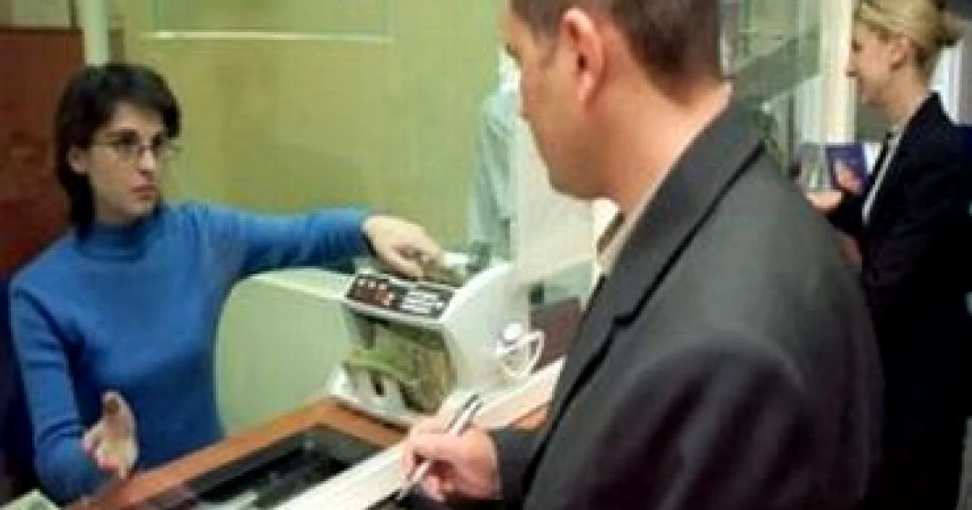 Numărul băncilor falimentare din SUA urcă la 120