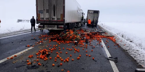 tir cu portocale accident mehedinti 