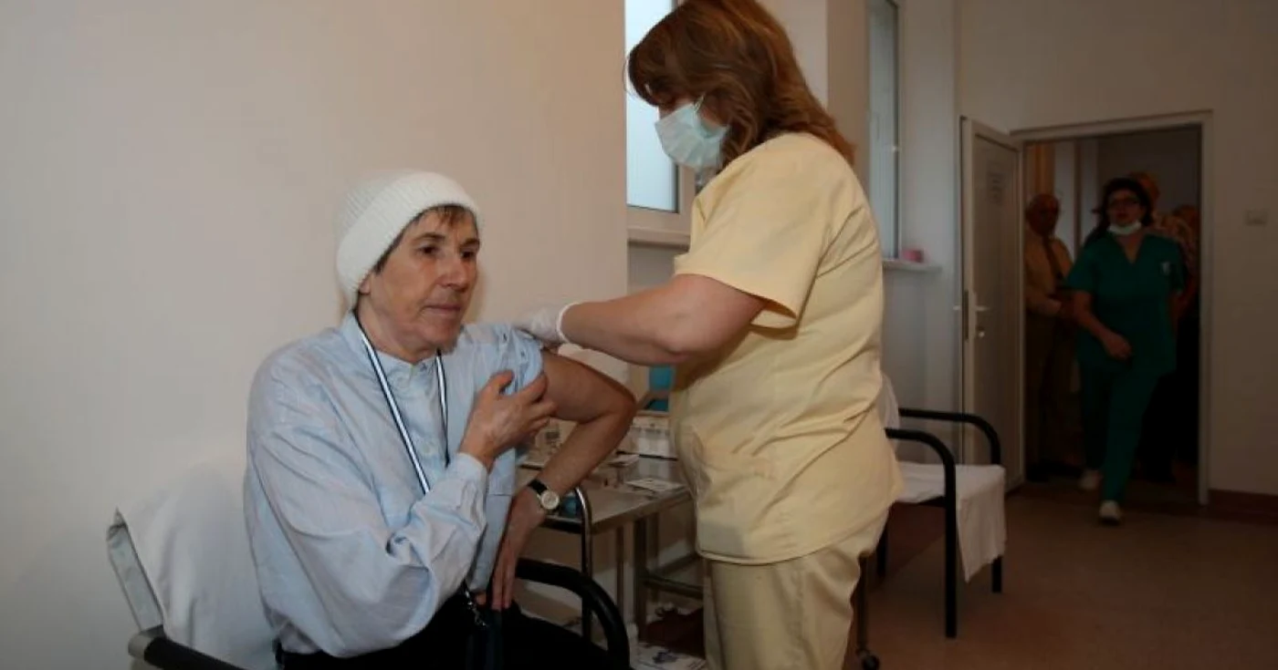Majoritatea celor care au solicitat vaccinarea sunt pensionari