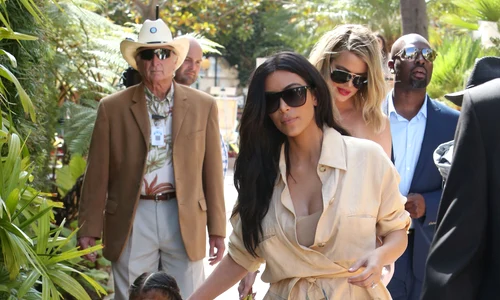 kim kardashian hepta 2505862 jpg jpeg