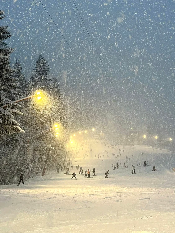 Stațiunile din județul Brașov rămân în topul preferințelor românilor FOTO Poiana Brașov
