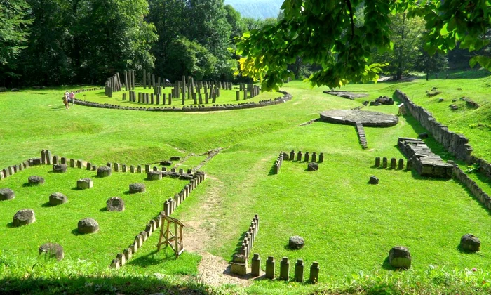 Sarmizegetusa Regia își va schimba înfățișarea  Vor fi eliminate «defectele» restaurării din anii ‘80   jpeg