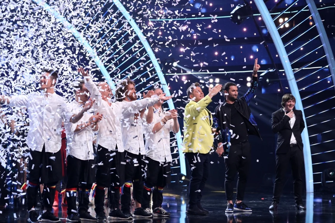 Trupa OK World Wide şi George Aghinea merg în finala „Românii au talent“ FOTO Pro TV