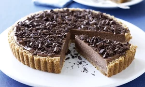 Tarta de ciocolata cu blat de biscuiti jpeg