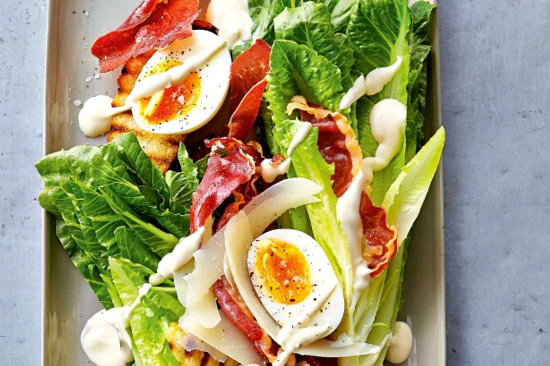 Clasica reţetă de salată Caesar jpeg