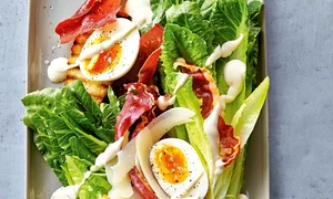 Clasica reţetă de salată Caesar jpeg