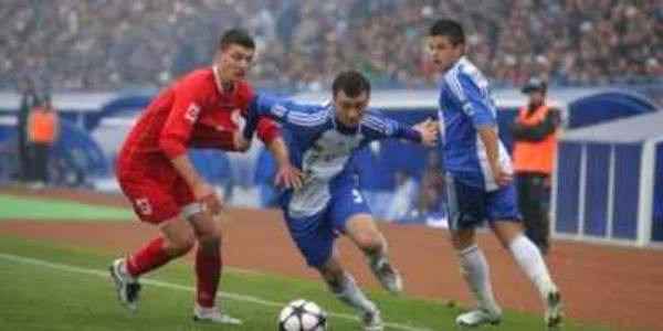 Sorin Buşu (la minge) a fost titular în această după-amiază