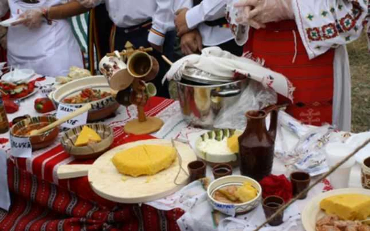 delicii culinare la Giurgeni, în orasul de Floci FOTO Tradiţie Ialomiţa