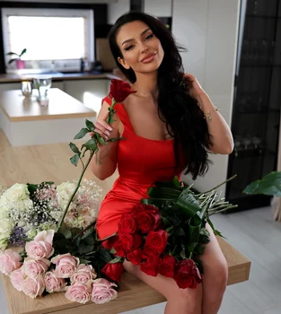 Cântăreața recunoaște că acesta a fost un an plin de schimbări pentru ea și a învățat să renască precum o Pasăre Phoenix