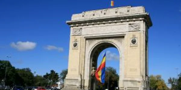 Arcul de Triumf este unul dintre monumentele emblematice ale Bucureştiului