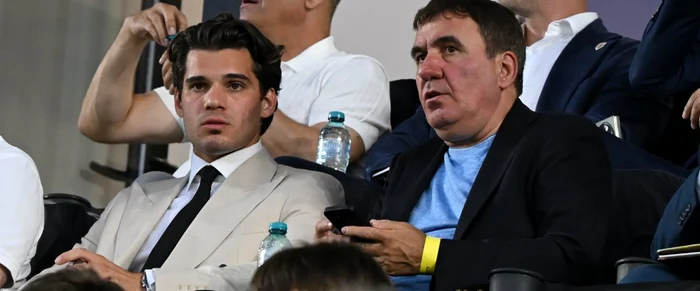 Cei doi Hagi, în tribune la un meci de fotbal
