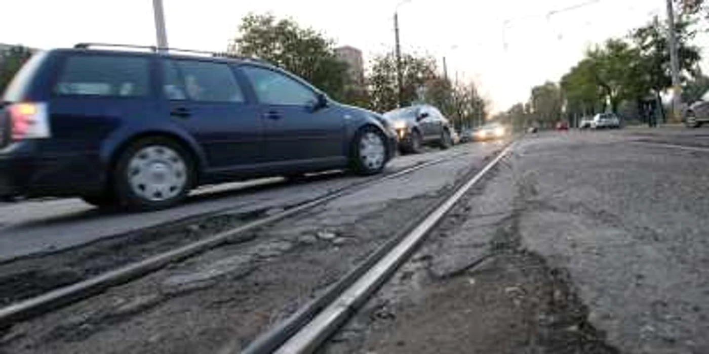Evitaţi intersecţia BasarabieI cu Domnească