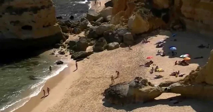 .Praia da Marinha foto youtube