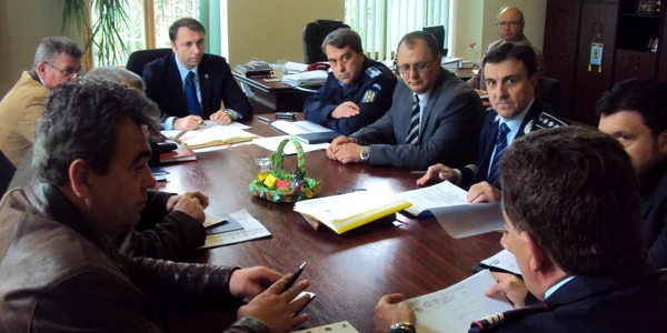 Discuţii pentru buna desfăşurare a alegerilor din 10 iunie 2012