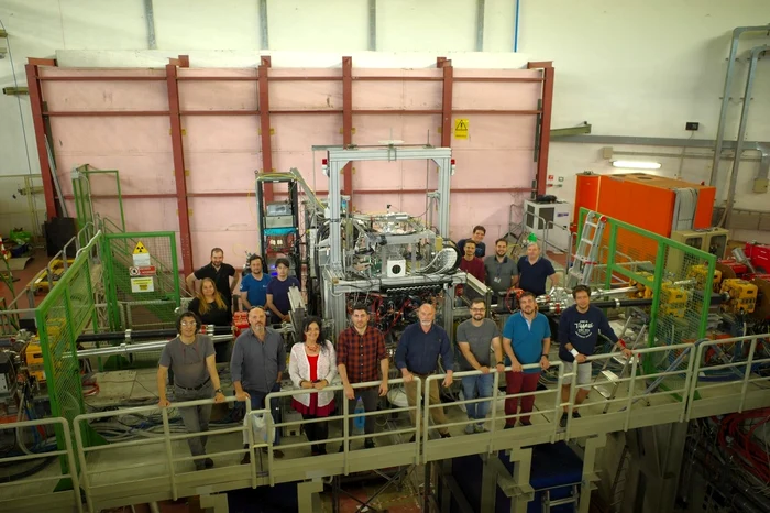 Cătălina Curceanu, alături de echipă. FOTO: Arhivă personală