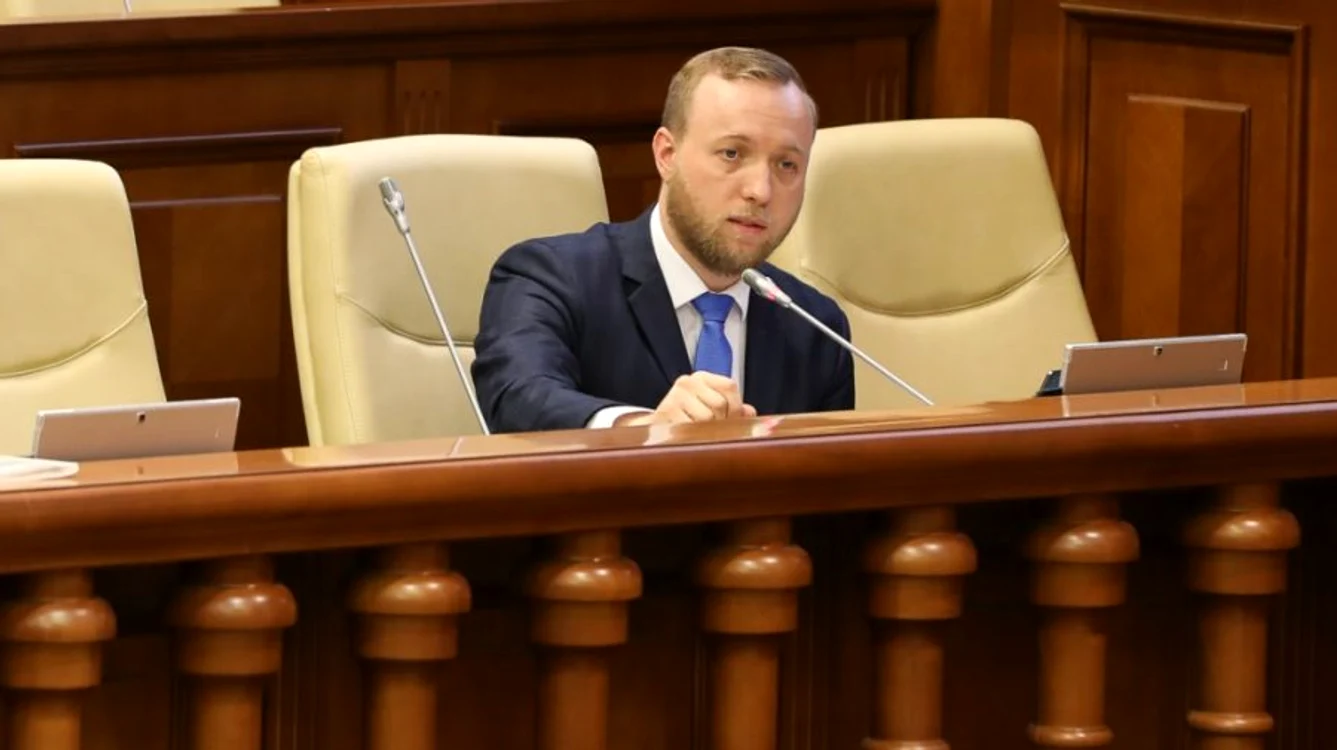 Șeful SIS a emis ordinul privind blocarea a cinci site-uri în țara sa. FOTO: Multimedia.parlament.md