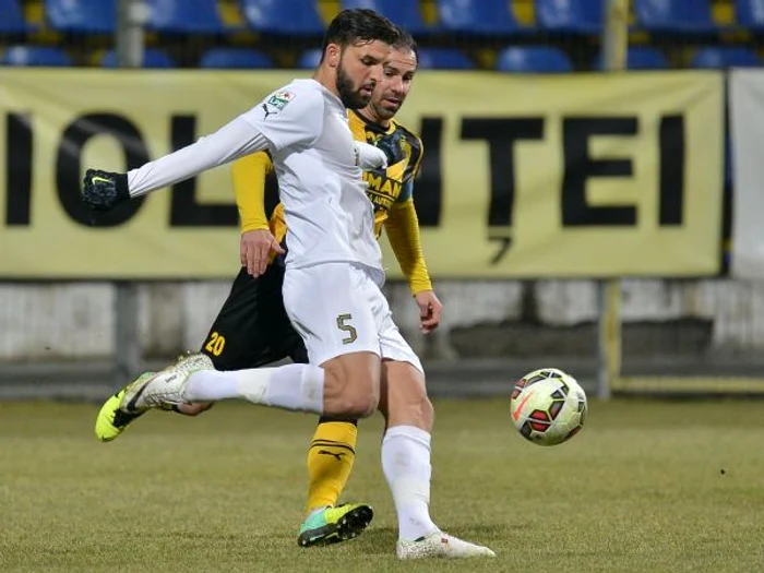 
    Rezultate Liga 1 - faza din meciul Brasov - Astrafoto: Razvan Pasarica  