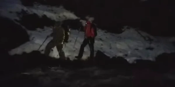 interventie in muntii maramuresului in conditii meteo extreme  foto captura video jpg