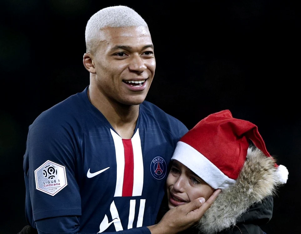 Kylian Mbappe e ultima vedetă a PSG-ului care va rata meciul de miercuri