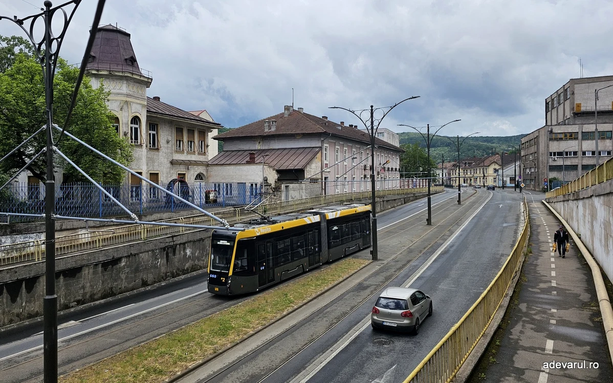 Tramvaie în Reșița. Foto: Daniel Guță. ADEVĂRUL