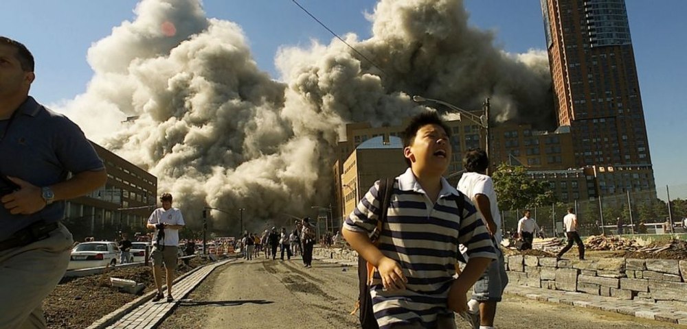 11 septembrie 2001: Cum au distrus atentatele încrederea în presă și au pregătit terenul pentru era dezinformării